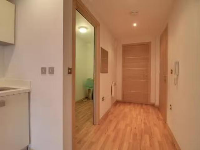 House for rent in St Albans, Five Acres