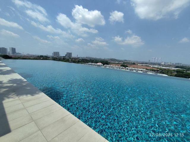 Serviced Residence for sale in Petaling, Alam Impian