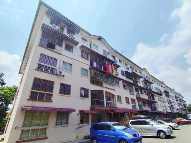 Apartment for sale in Langat, Selangor