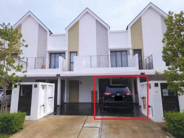Townhouse for sale in Tanjong Sepat, Selangor