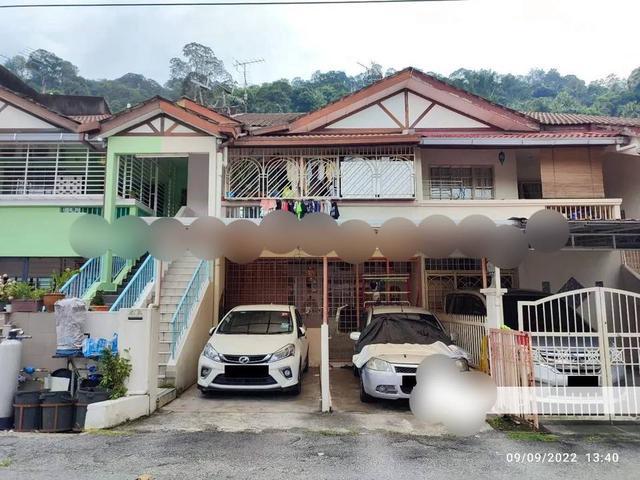 Townhouse for sale in Langat, Selangor