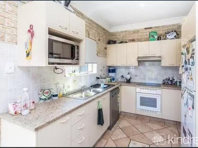 Apartment for rent in Kirwan, Queensland