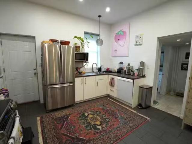 Condo for rent in Ancaster, Ontario