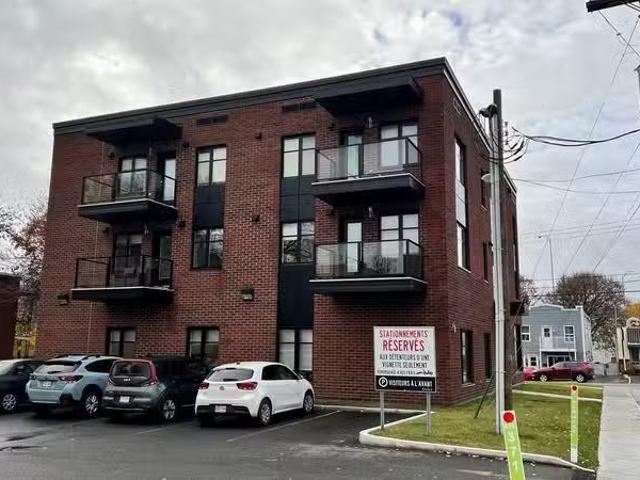 Condo for rent in Mauricie, Quebec