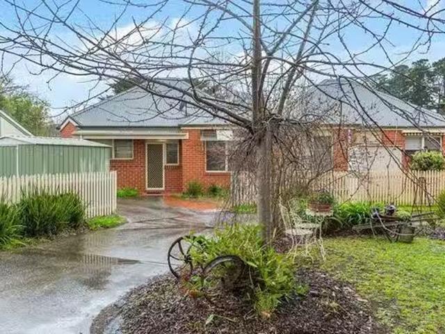 Apartment for rent in Gisborne, Victoria