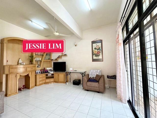 Terraced House for sale in Barat Daya, George Town