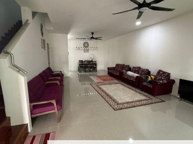 House for sale in Kuching