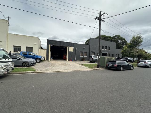 Warehouse for rent in Sydney, New South Wales
