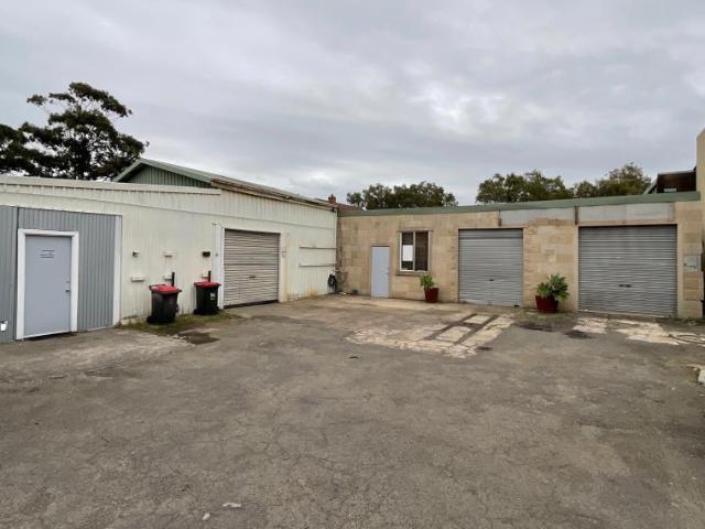 Warehouse for rent in Ambergate, New South Wales