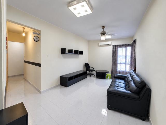 Serviced Residence for sale in Majlis Perbandaran Selayang, Gombak