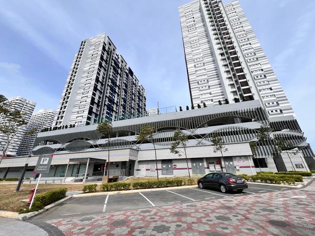 Apartment for sale in Malaka