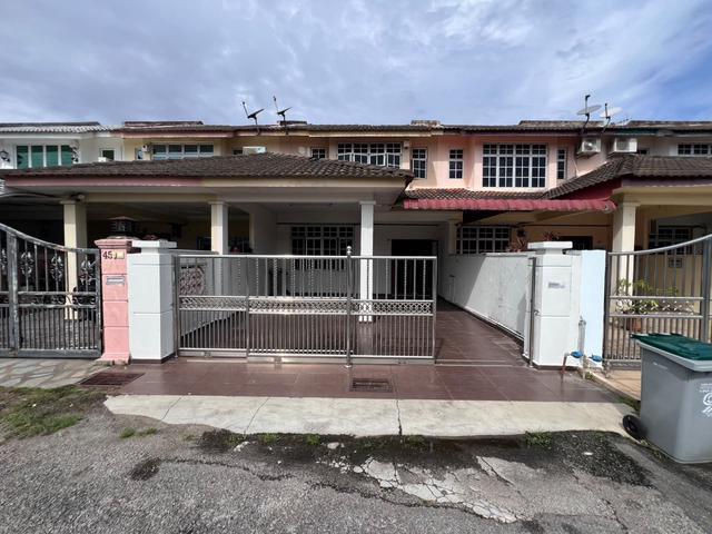 Terraced House for sale in Gedong, Sarawak