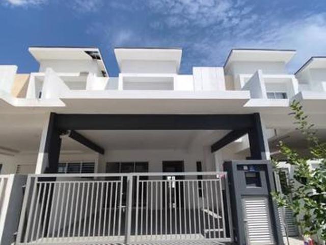 Terraced House for sale in Sendayan Village, Negeri Sembilan