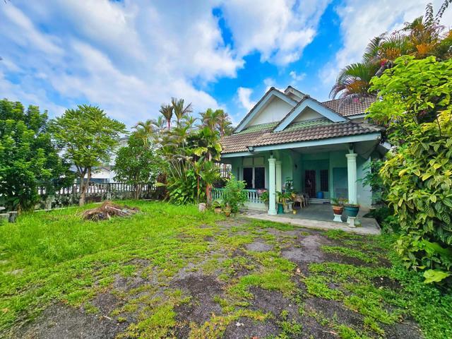 Bungalow for sale in Petaling, Alam Impian