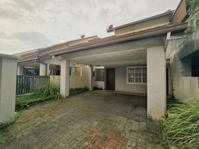 Terraced House for sale in Petaling, Subang Jaya