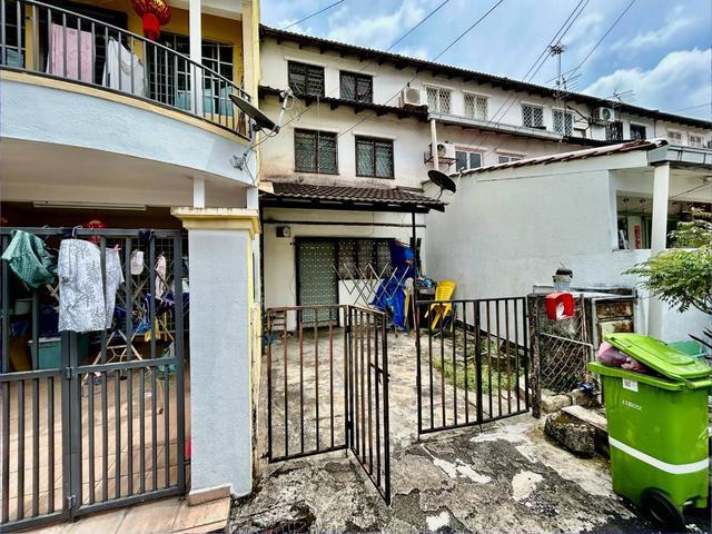 Terraced House for sale in Country Heights Damansara, Kuala Lumpur