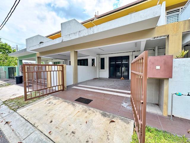 Terraced House for sale in Nilai, Negeri Sembilan