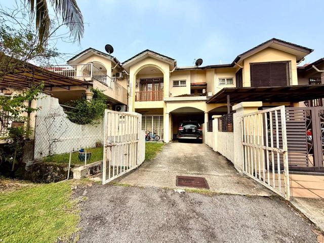 Terraced House for sale in Bandar Kinrara, Majlis Bandaraya Subang Jaya