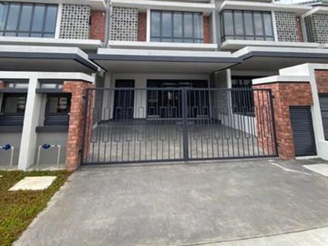 Terraced House for sale in Petaling, Alam Impian