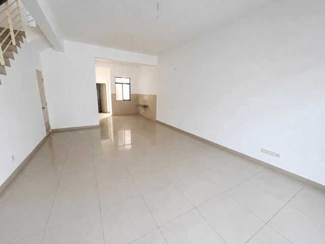 Terraced House for sale in Sungai Buloh, Shah Alam