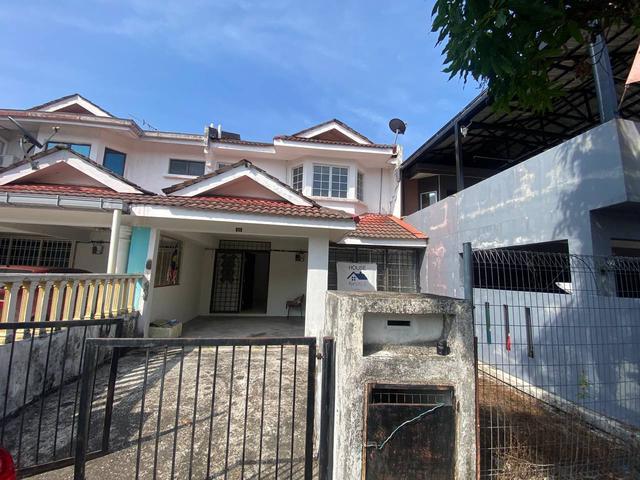 Terraced House for sale in Petaling, Subang Jaya
