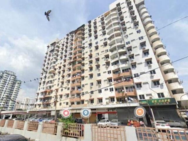 Apartment for sale in Mukim 13, Georgetown