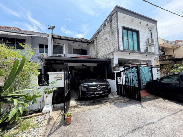 Terraced House for rent in Country Heights Damansara, Kuala Lumpur