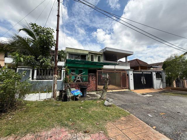 Terraced House for sale in Langat, Selangor