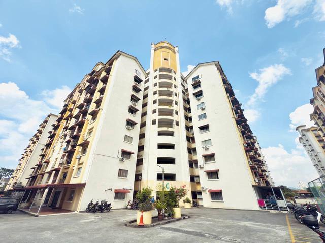 Apartment for sale in Petaling, Subang Jaya