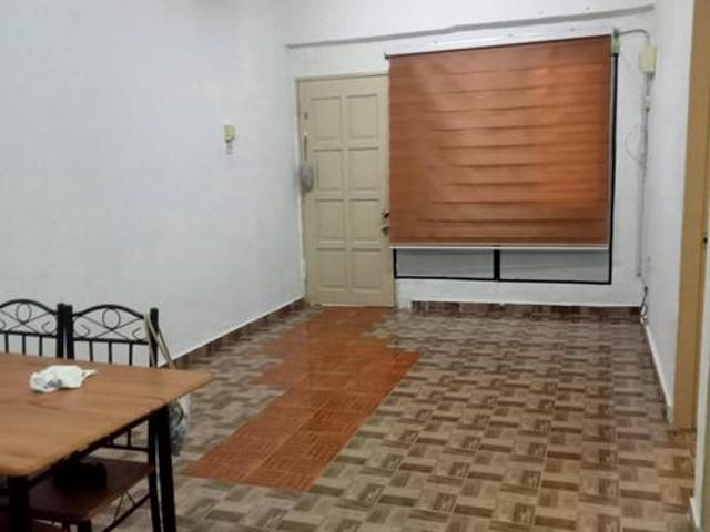 Apartment for sale in Kajang, Langat