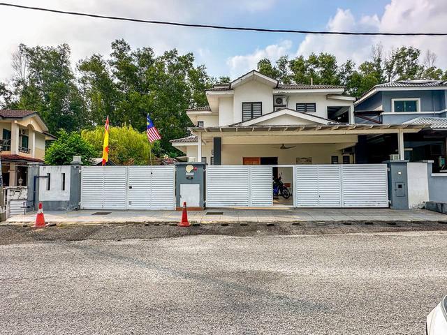 Residential House for sale in Kajang, Langat