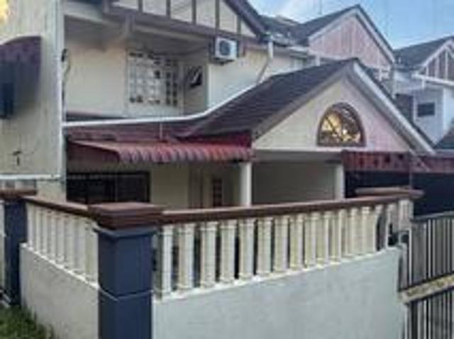 Terraced House for sale in Yong Peng, Batu Pahat