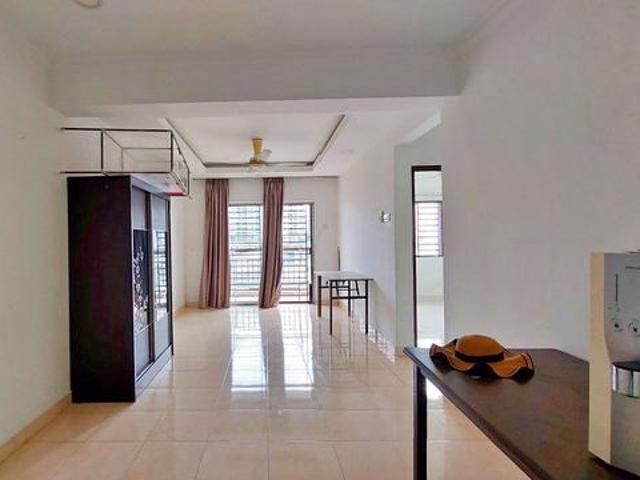 Condominium for sale in Langat, Selangor