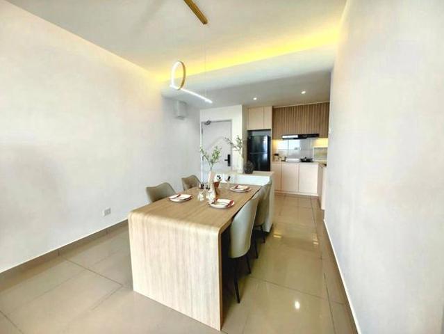 Condominium for sale in Malaka