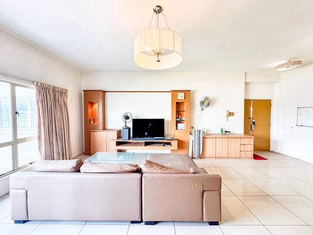 Condominium for sale in Petaling, Subang Jaya
