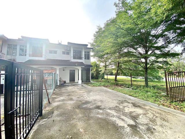 Terraced House for sale in Banting, Selangor