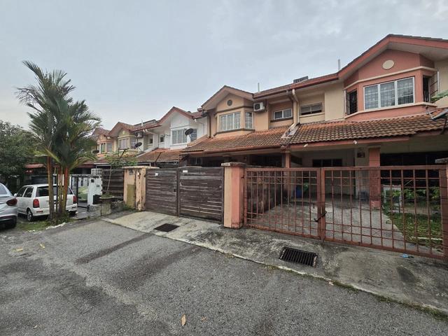Terraced House for sale in Sungai Buloh, Shah Alam