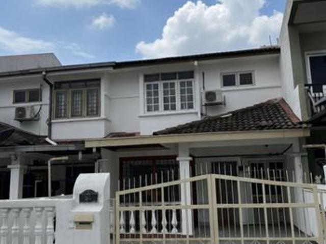 Terraced House for sale in Country Heights Damansara, Kuala Lumpur