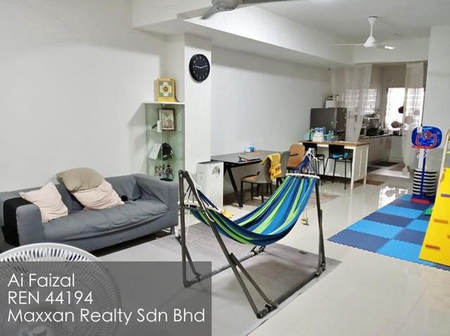 Terraced House for sale in Tanjong Sepat, Selangor