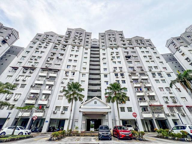 Apartment for sale in Country Heights Damansara, Kuala Lumpur