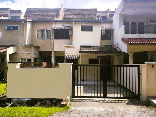 Terraced House for sale in Petaling, Subang Jaya