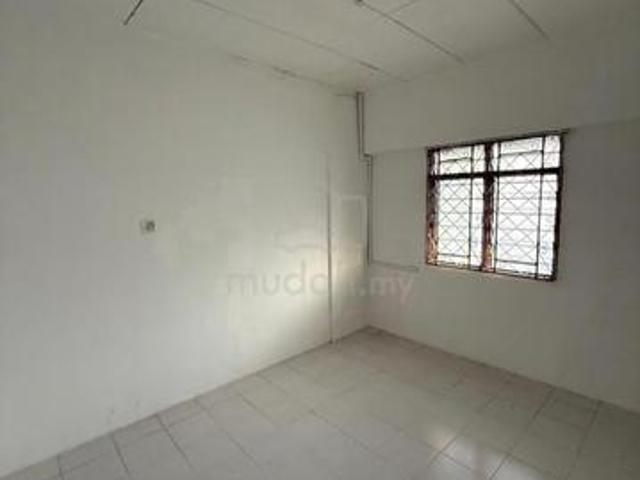 Flat for sale in Georgetown, Penang