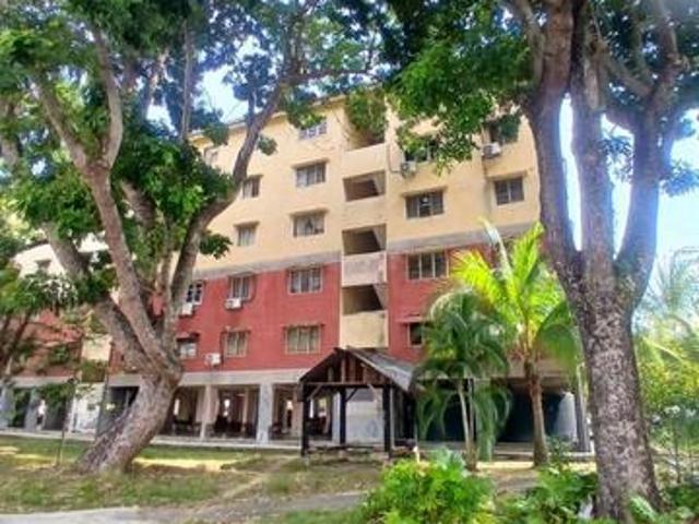 Flat for sale in Petaling, Alam Impian
