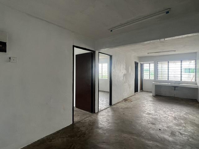Flat for sale in Wellesley, Penang