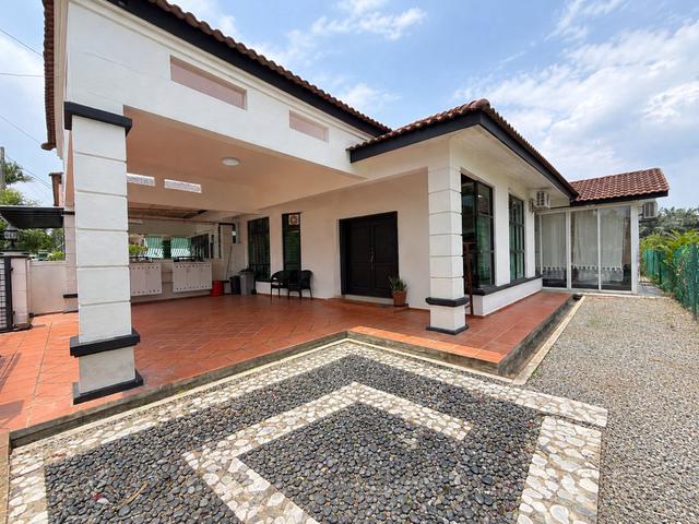 Residential House for sale in Bukit Katil, Malaka