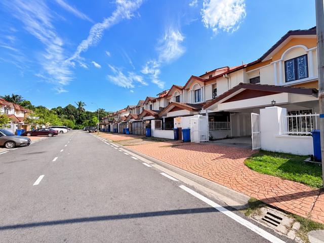 Terraced House for sale in Petaling, Alam Impian