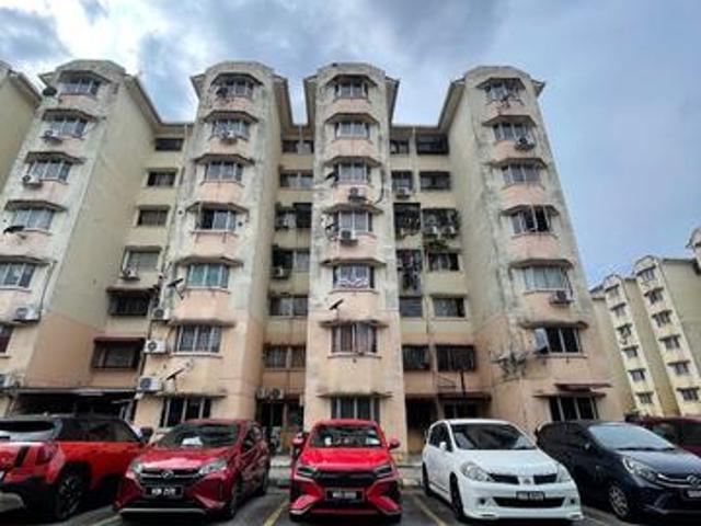 Apartment for sale in Petaling, Alam Impian