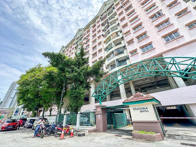 Condominium for sale in Country Heights Damansara, Kuala Lumpur