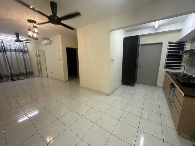 Apartment for sale in Tanjong Sepat, Selangor