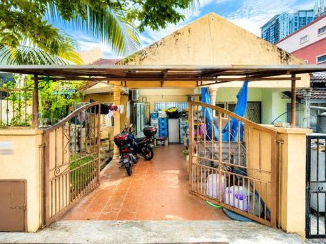 Terraced House for sale in Country Heights Damansara, Kuala Lumpur